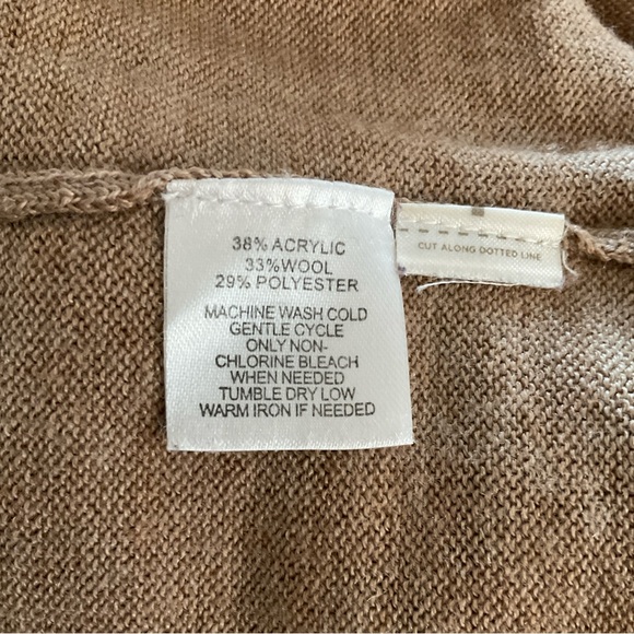 LOFT Camel Color 3/4 Sleeve Sweeter - Picture 6 of 7